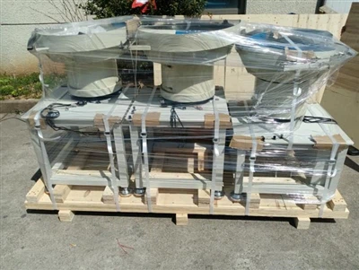 ڈیوڈورنٹ اسٹک اسمبلی مشین